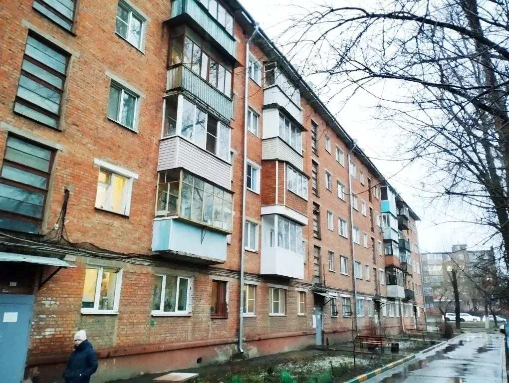 1-к кв. Тульская область, Тула ул. Кирова, 194 (30.7 м) - Фото 0
