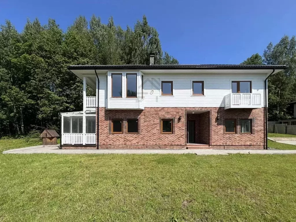 Дом в Ленинградская область, Всеволожский район, Бугровское городское ... - Фото 2