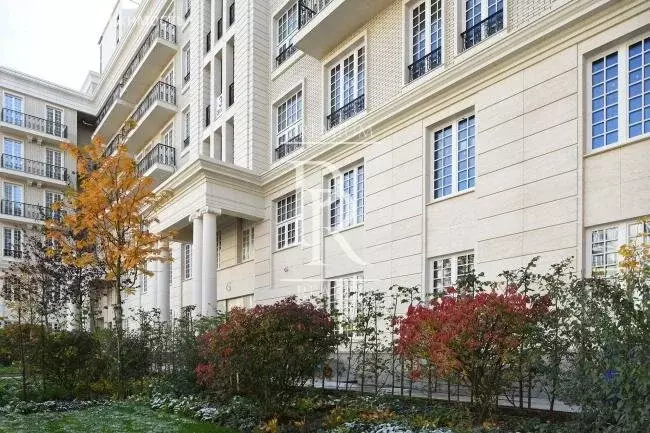 Квартира-студия: Москва, улица Ефремова, 19к4 (338 м) - Фото 1