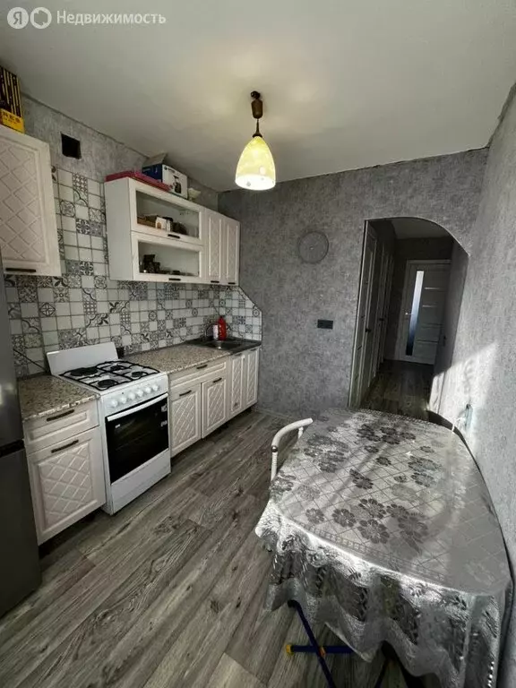 3-комнатная квартира: посёлок Приамурский, Вокзальная улица, 22 (59 м) - Фото 1