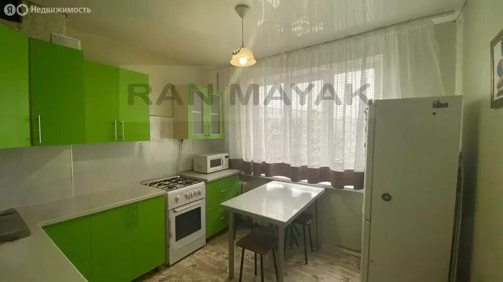 3-комнатная квартира: Майкоп, 7-й переулок, 14 (64.8 м) - Фото 2