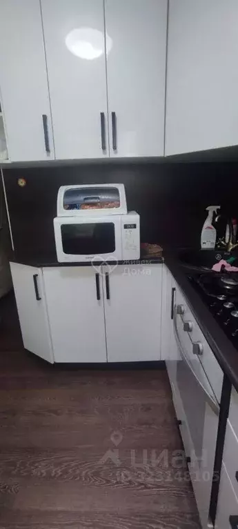 4-к кв. Волгоградская область, Волгоград Баррикадная ул., 3 (59.6 м) - Фото 2