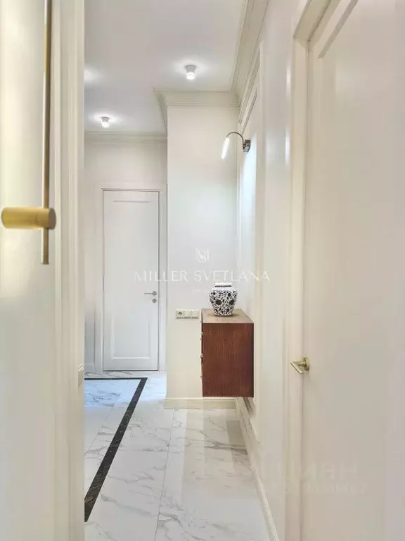 Квартира, 3 комнаты, 57 м - Фото 0