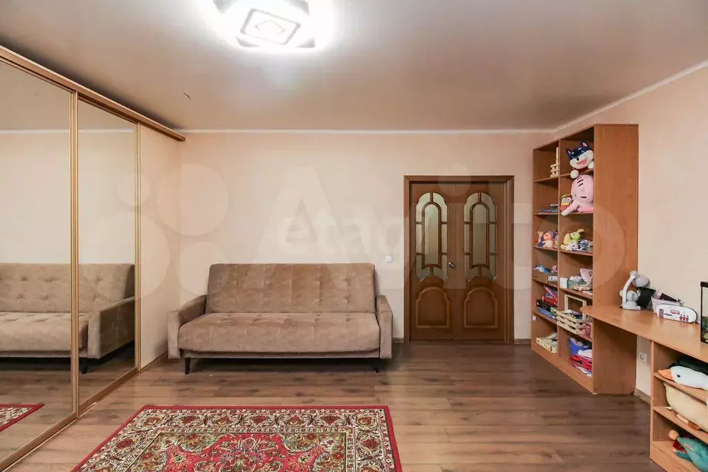 2-к. квартира, 70,1 м, 1/9 эт. - Фото 1