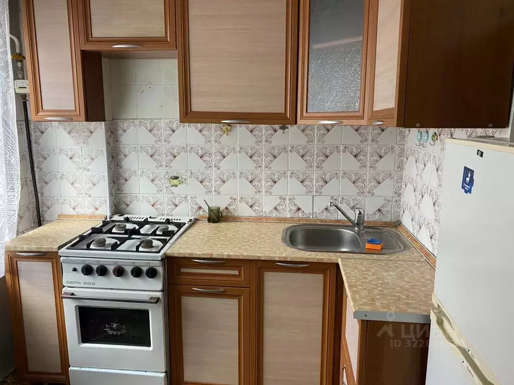 2-к кв. Красноярский край, Красноярск ул. Железнодорожников, 22А (48.4 ... - Фото 1