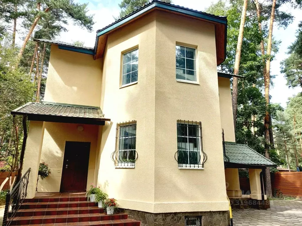 Коттедж в Московская область, Раменское ул. Чайковского, 19А (400 м) - Фото 1