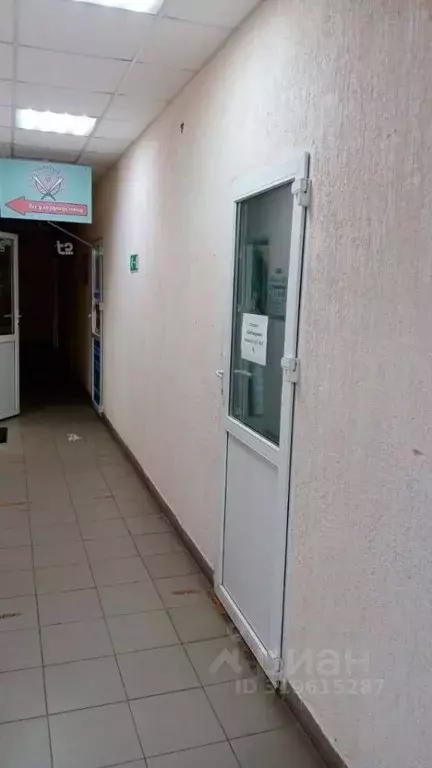 Офис в Смоленская область, Вязьма ул. Космонавтов, 8А (17 м) - Фото 0