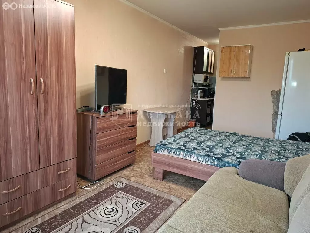 1-комнатная квартира: Кемерово, улица Ворошилова, 40 (24 м) - Фото 2