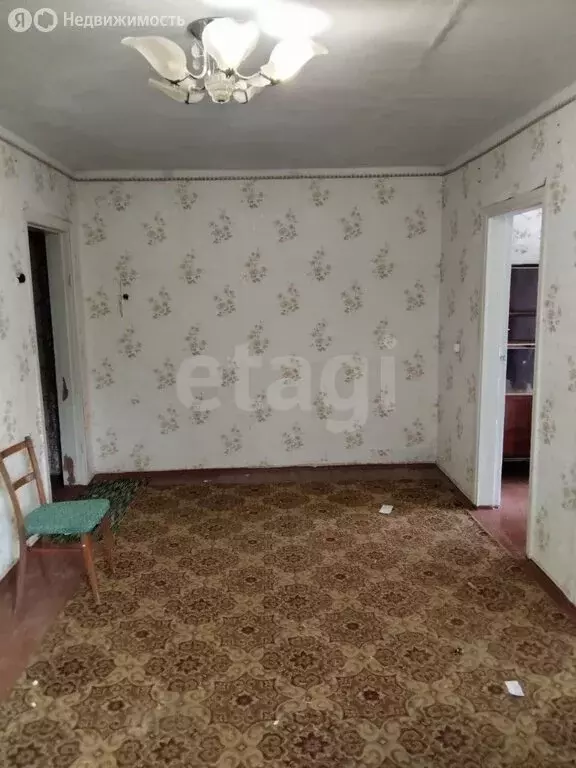 4-комнатная квартира: Плодовое, улица Новосёлов, 8 (52.4 м) - Фото 0