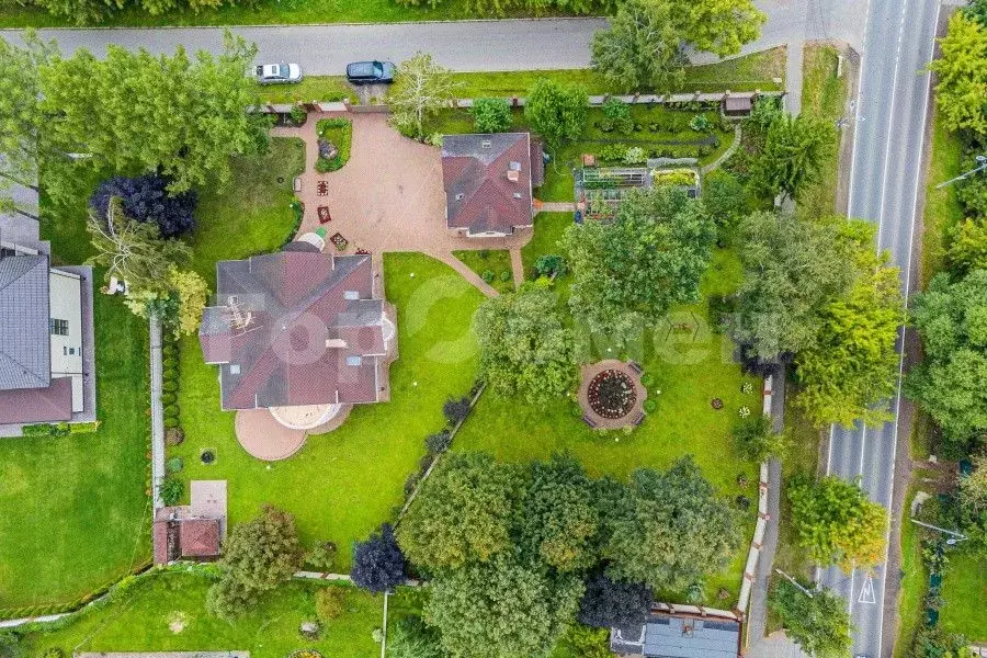 Дом в Москва д. Десна, 12Ю (336 м) - Фото 2