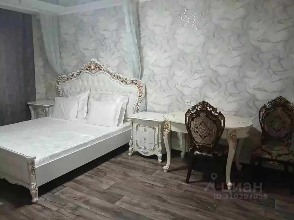 1-к кв. Томская область, Томск Овражный пер., 19 (50.0 м) - Фото 0