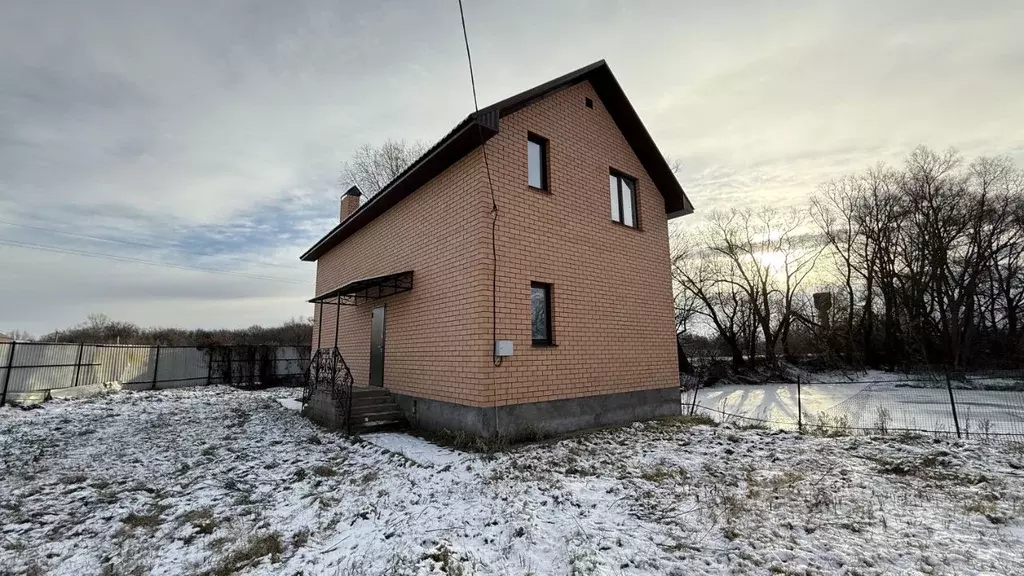 Дом в Башкортостан, Уфимский район, с. Миловка Новая ул. (110 м) - Фото 2