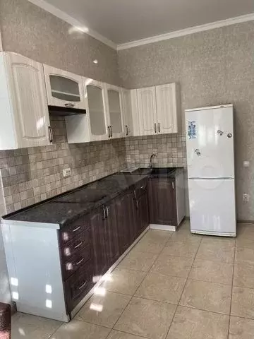 1-к. квартира, 45 м, 2/4 эт. - Фото 0
