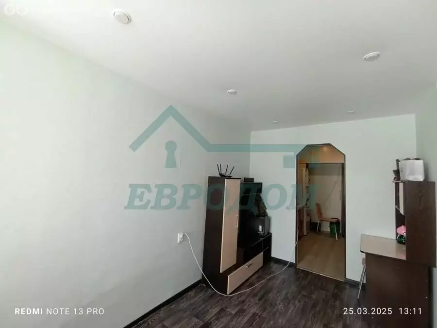 Квартира-студия: Новосибирск, проспект Дзержинского, 42 (27 м) - Фото 1