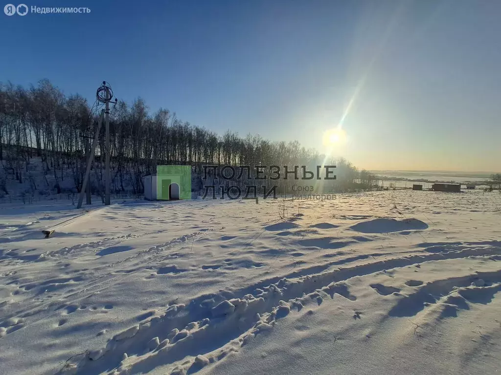 Участок в посёлок городского типа Емельяново, улица Куропаткина (10 м) - Фото 1