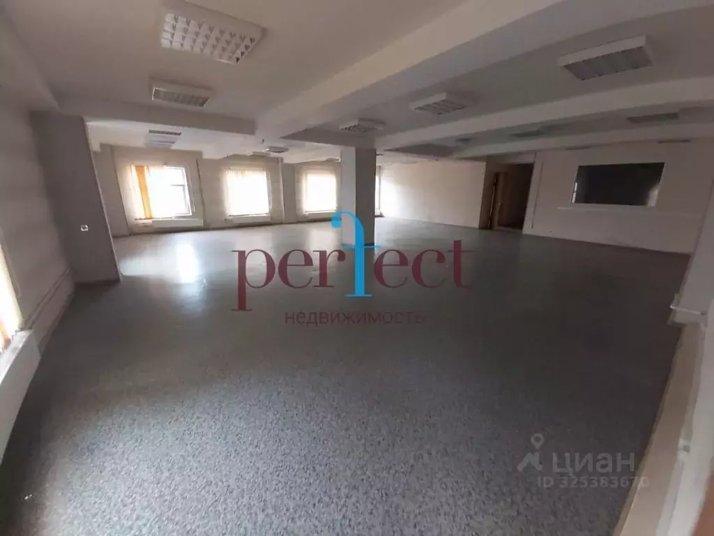 Производственное помещение в Москва Авиамоторная ул., 73А (300 м) - Фото 1