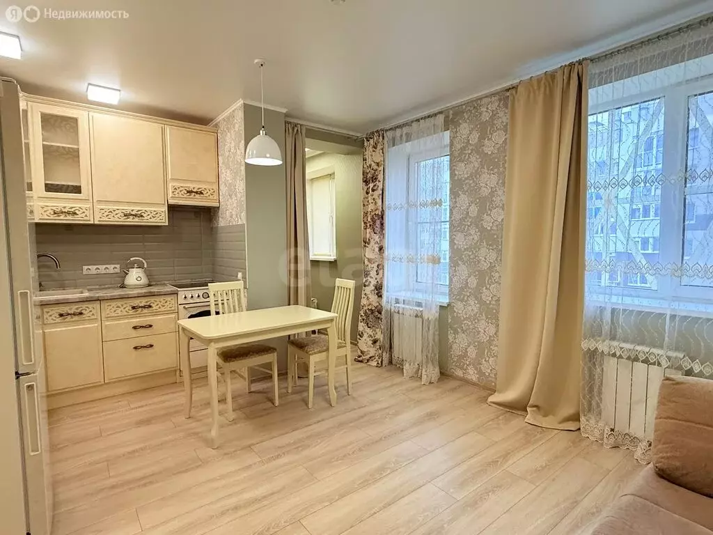 Квартира-студия: Белгород, Семейная улица, 5 (27 м) - Фото 1