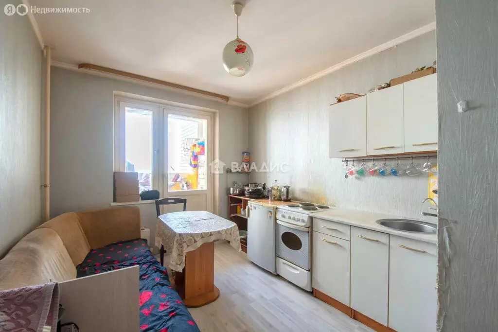2-комнатная квартира: Балашиха, улица Дмитриева, 12 (64 м) - Фото 0
