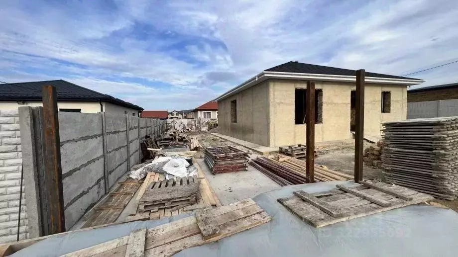 Дом в Крым, Симферопольский район, с. Доброе ул. Тынчлык (125 м) - Фото 2