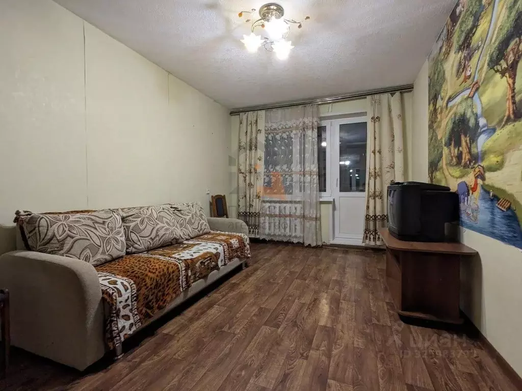 1-к кв. Кировская область, Киров просп. Строителей, 50 (33.0 м) - Фото 2