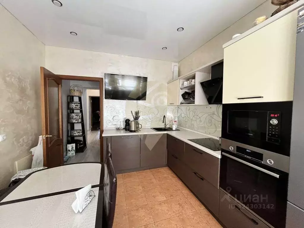 3-к кв. Белгородская область, Старый Оскол Степной мкр, 26 (80.6 м) - Фото 2