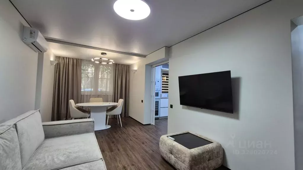 3-к кв. Краснодарский край, Сочи Центральный мкр, ул. Комсомольская, ... - Фото 1