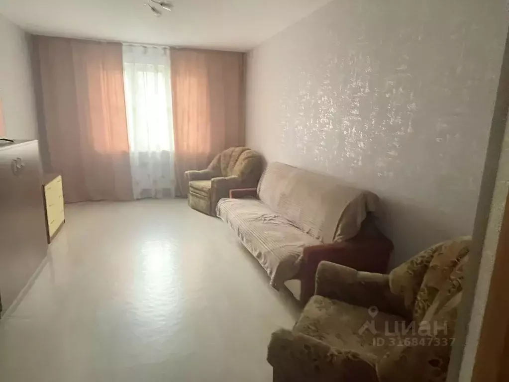 3-к кв. Санкт-Петербург Богатырский просп., 50к1 (92.0 м) - Фото 0