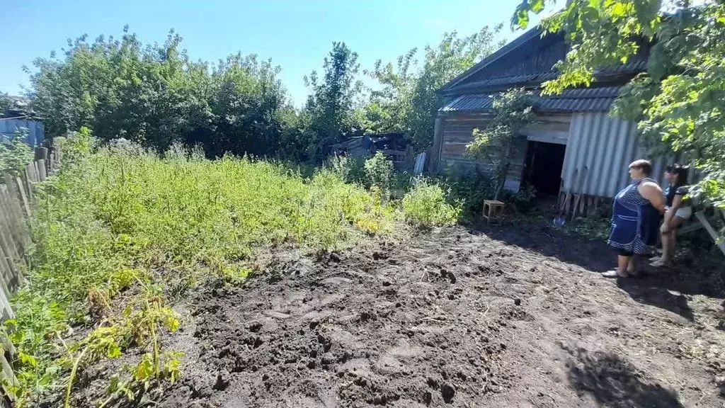 Дом в Саратовская область, Базарно-Карабулакский район, Свободинское ... - Фото 0