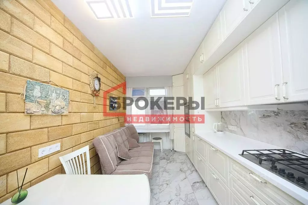 1-к кв. Севастополь ул. Челнокова, 19 (54.0 м) - Фото 2