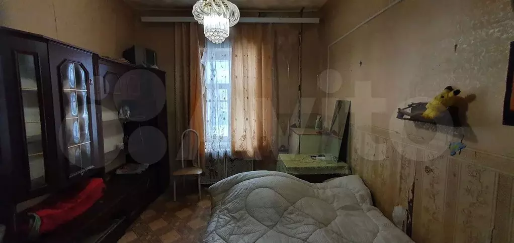 Комната 15 м в 3-к., 2/2 эт. - Фото 1