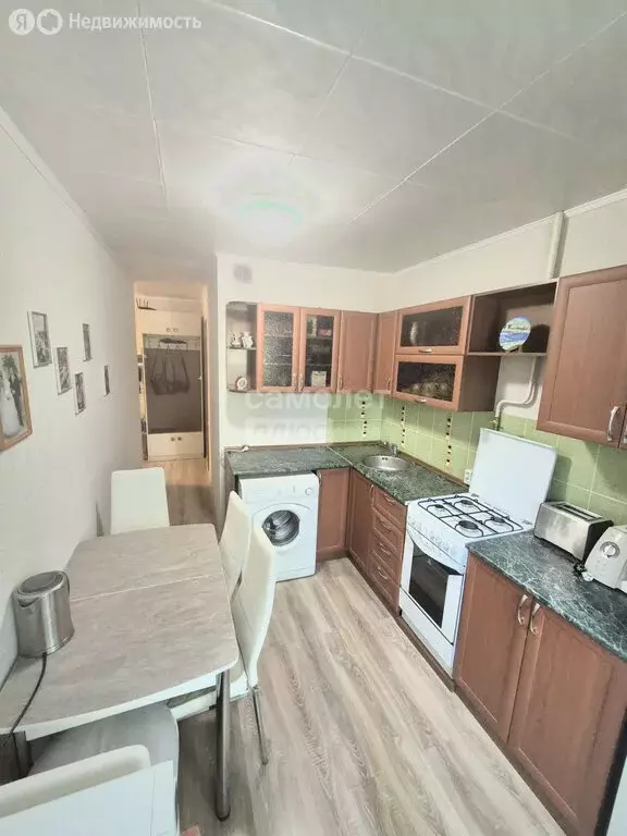 2-комнатная квартира: Волгоград, улица Кирова, 94 (50.4 м) - Фото 1