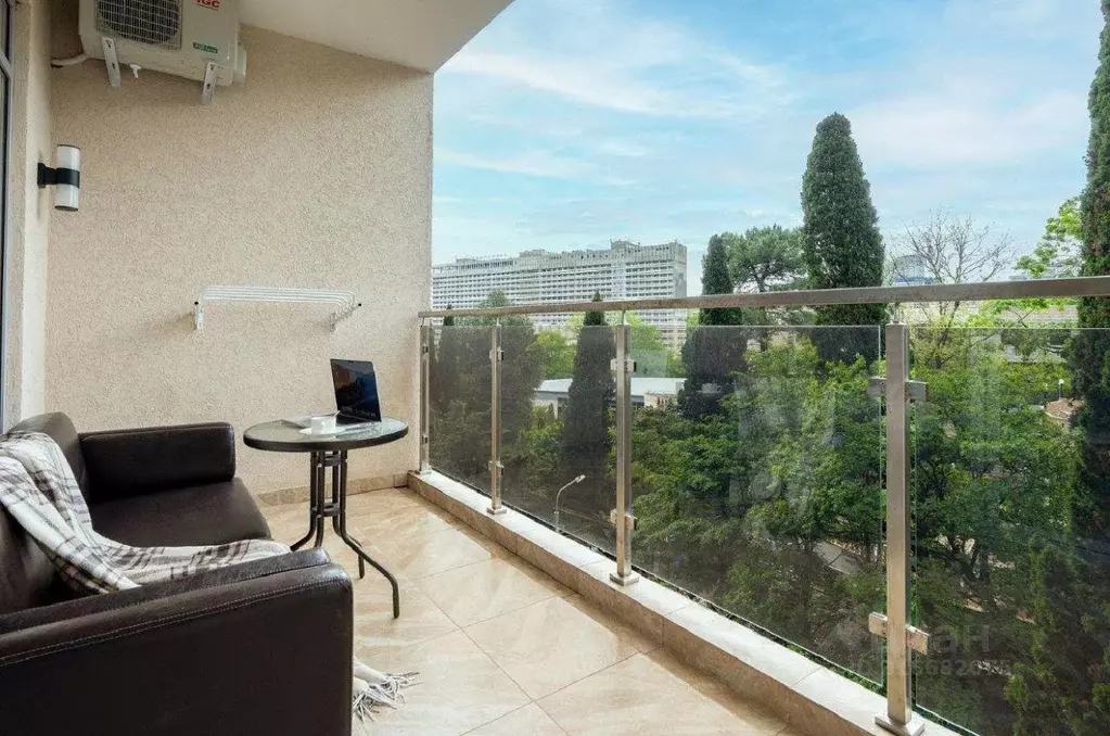 Квартира, 3 комнаты, 65 м - Фото 0