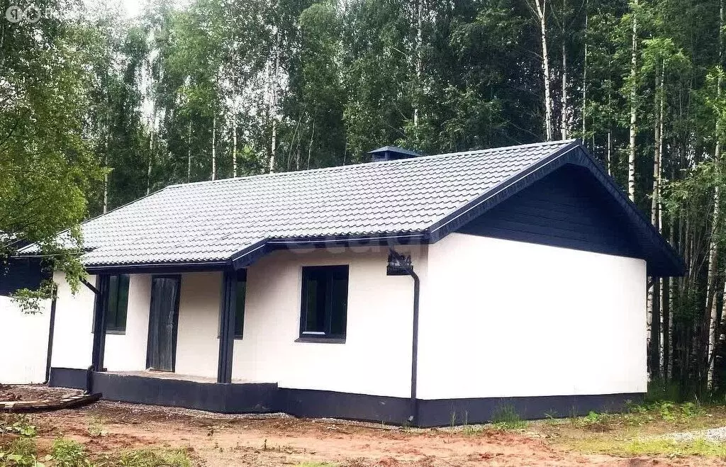 Дом в Пермский край, Добрянский муниципальный округ, деревня Бобки, ... - Фото 0