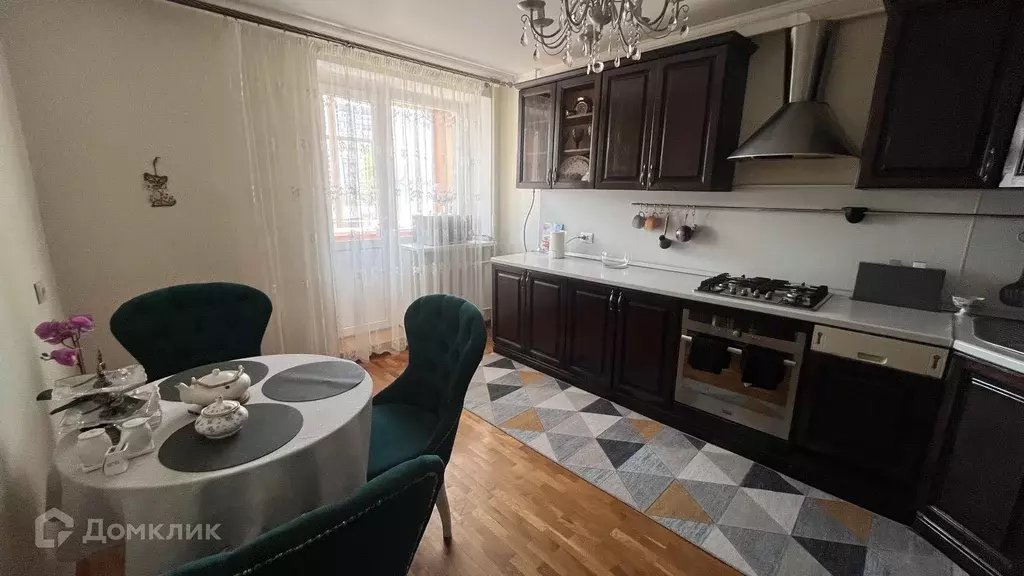 Продаётся 2-к квартира, 82 м - Фото 0