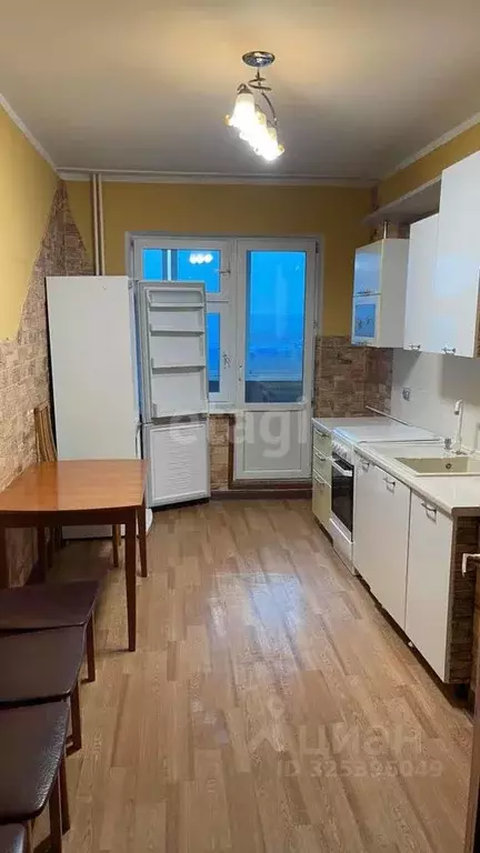 2-к кв. Саха (Якутия), Якутск ул. Лермонтова, 49 (64.0 м) - Фото 1