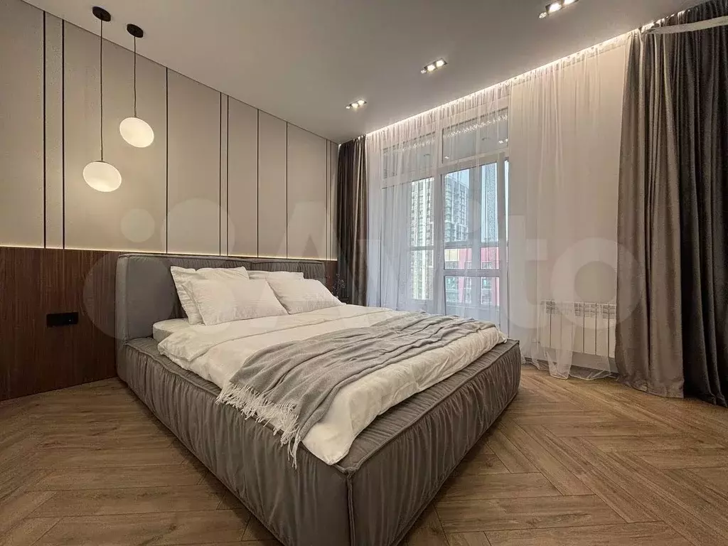 4-к. квартира, 100 м, 8/16 эт. - Фото 0