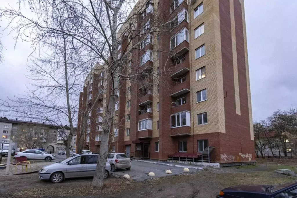 2-комнатная квартира: Тюмень, Камчатская улица, 2/1 (54.6 м) - Фото 2