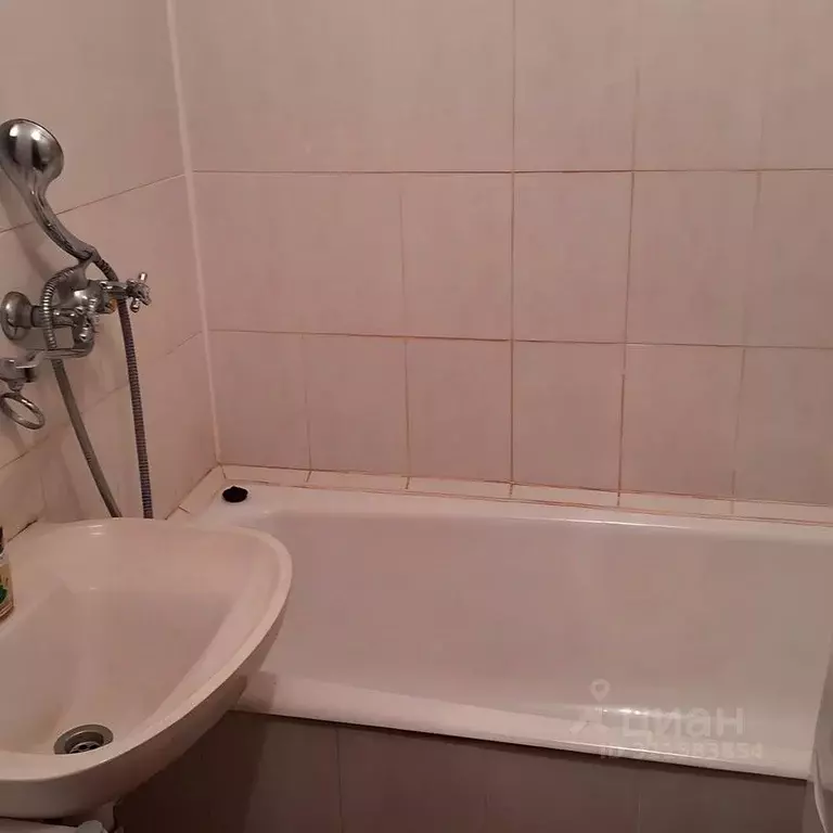 2-к кв. Красноярский край, Красноярск ул. Алексеева, 25 (64.0 м) - Фото 2