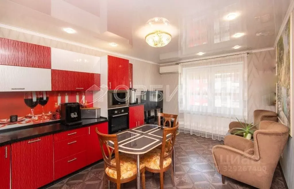 3-к кв. Тюменская область, Тюмень ул. Газовиков, 65 (74.6 м) - Фото 2