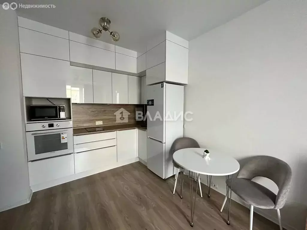 2-комнатная квартира: Мытищи, 1-й Стрелковый переулок, 1 (32 м) - Фото 1