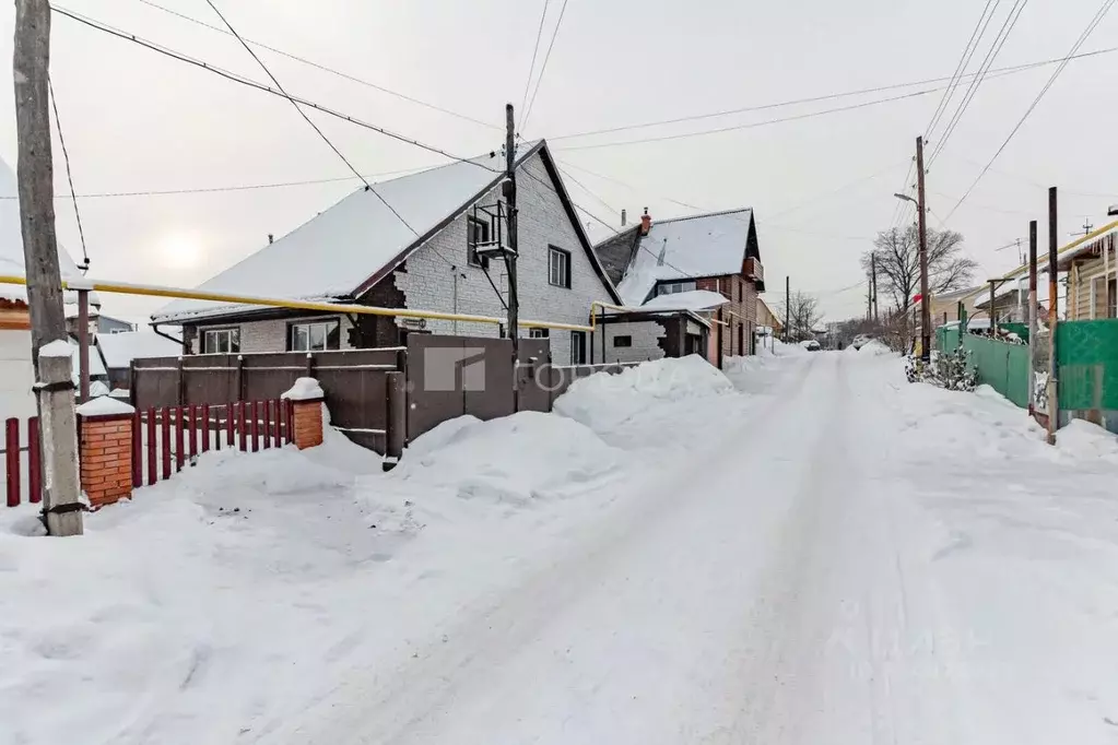 Дом в Алтайский край, Барнаул Брянская ул., 19 (190 м) - Фото 1