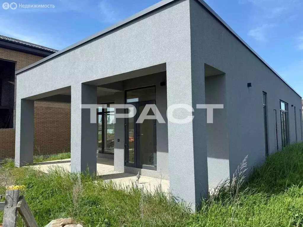 Дом в деревня Новоподклетное, улица Димитрова (160 м) - Фото 1