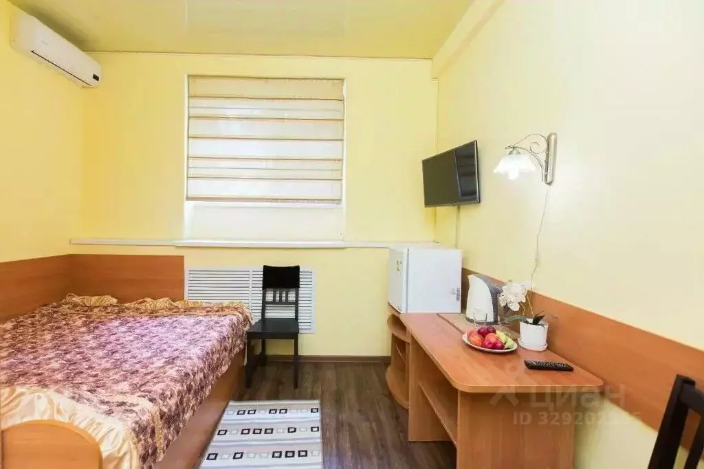 Комната Челябинская область, Челябинск ул. Гагарина, 4В (10.0 м) - Фото 2