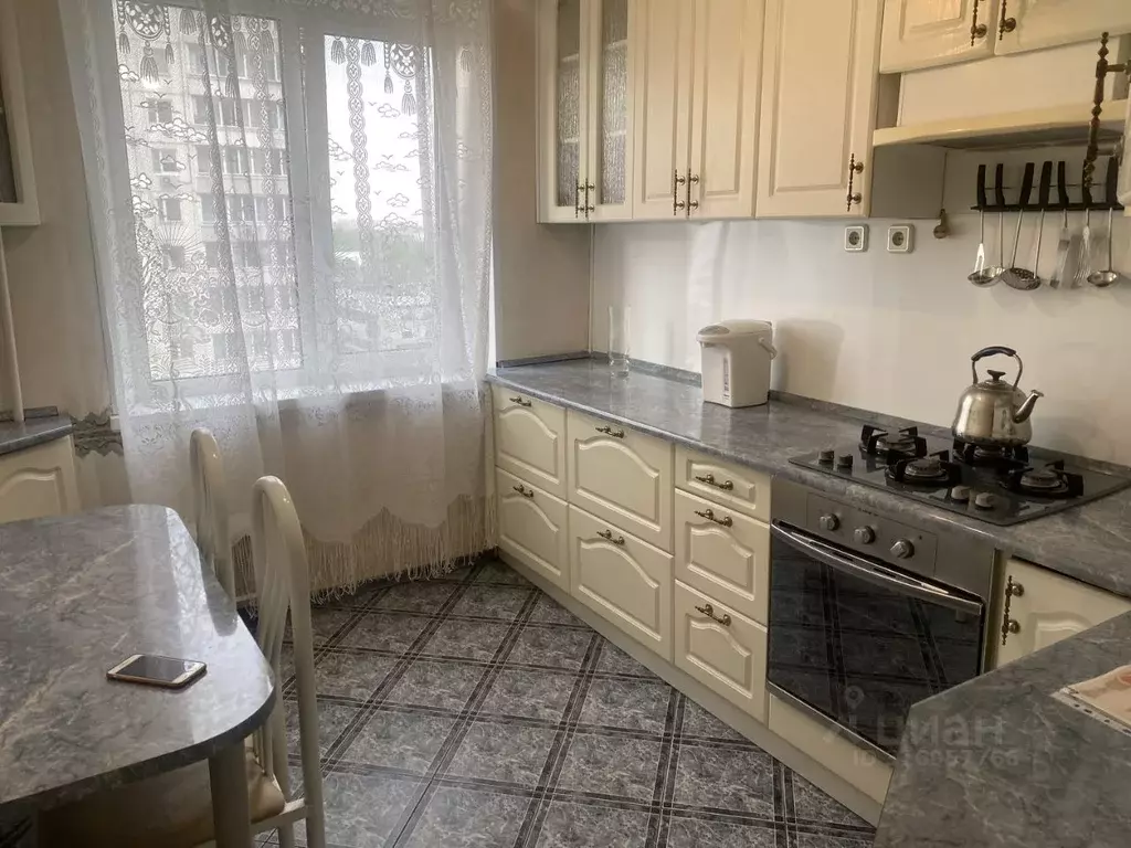3-к кв. Московская область, Подольск Тепличная ул., 9 (65.0 м) - Фото 0