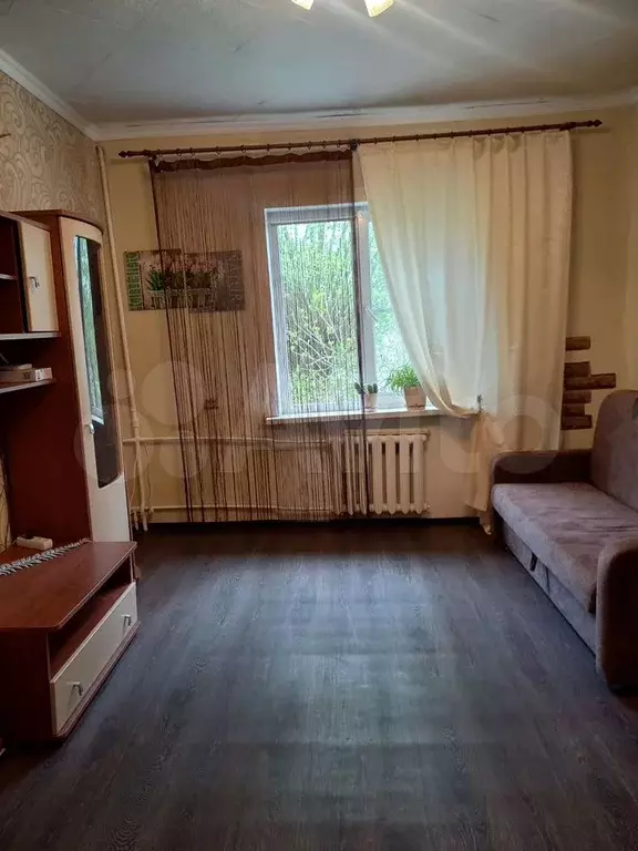 3-к. квартира, 60 м, 2/2 эт. - Фото 1
