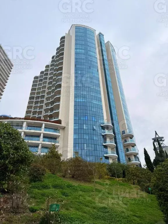 2-к кв. Краснодарский край, Сочи Курортный просп., 105б (81.0 м) - Фото 1