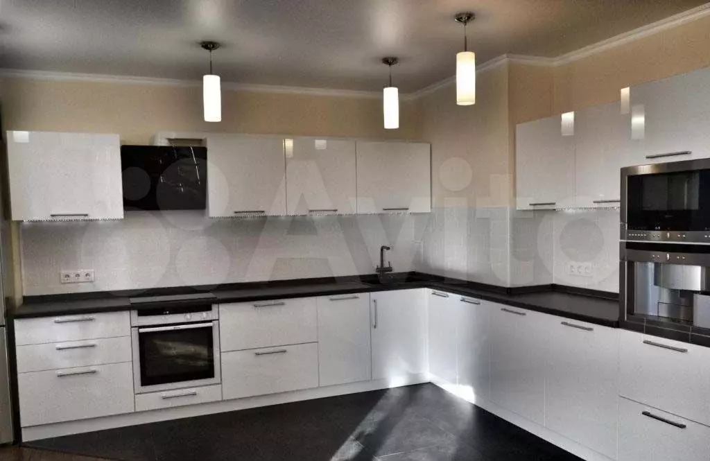 2-к. квартира, 61 м, 6/8 эт. - Фото 0