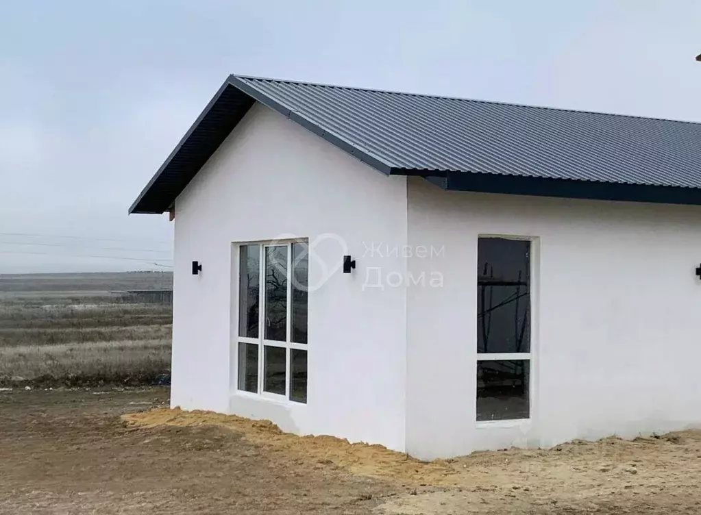 Дом в Волгоградская область, Волгоград ул. Никелевая (62 м) - Фото 0