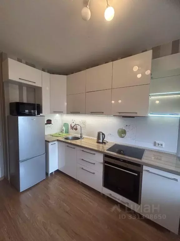 2-к кв. Томская область, Томск Урожайный пер., 30 (52.0 м) - Фото 2