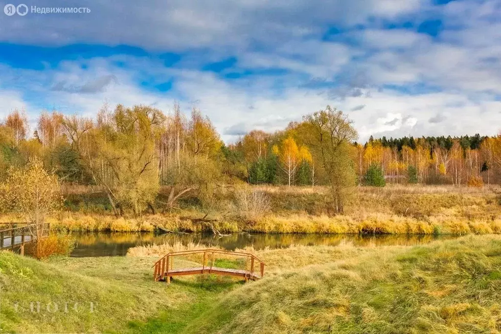 Участок в Московская область, городской округ Красногорск, деревня ... - Фото 0